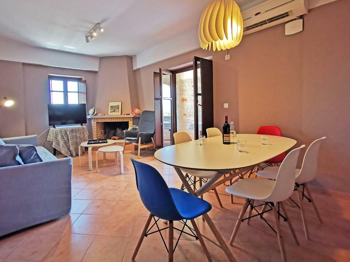 Anaroussa Diros Maisonette Areópoli Extérieur photo